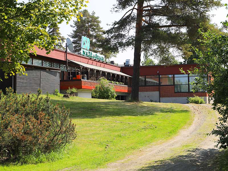 Hotelli Iso-Valkeinen​
